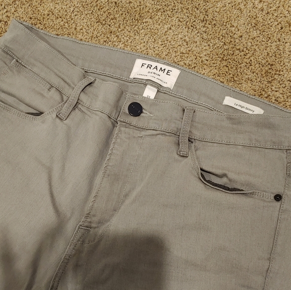 Frame Skinny Jean - Picture 5 of 8